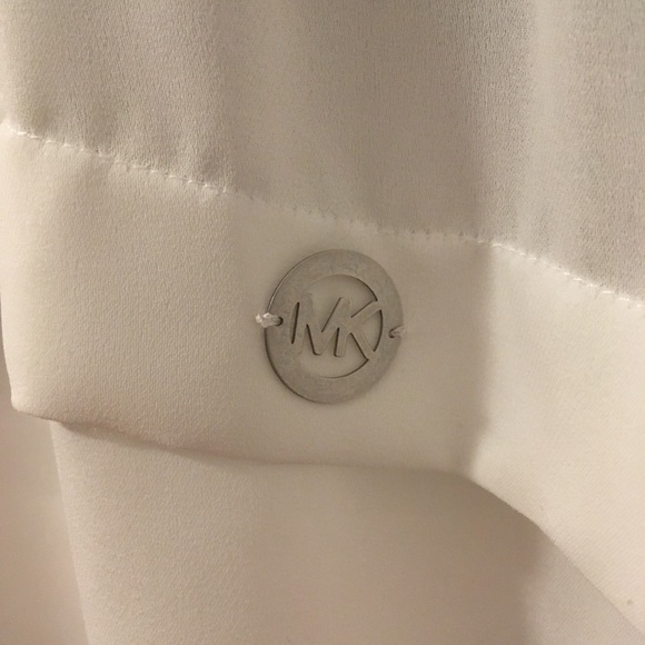 💕Michael Kors Gray High-Low Top/White Sheer Layer - Picture 3 of 8